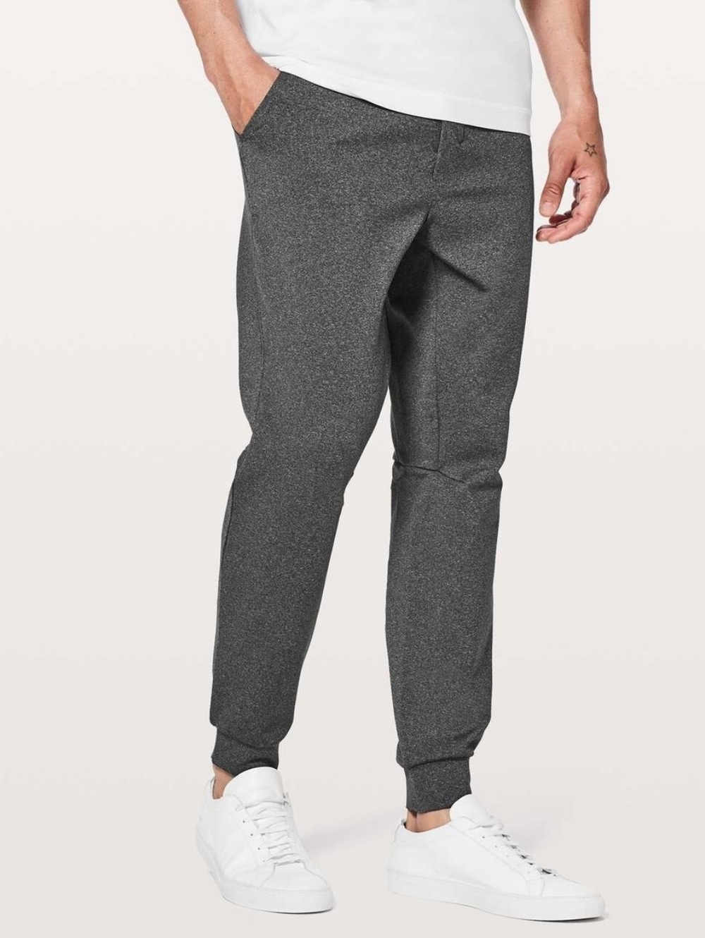 Lululemon Athletica Men's Charcoal Gray Joggers Size M